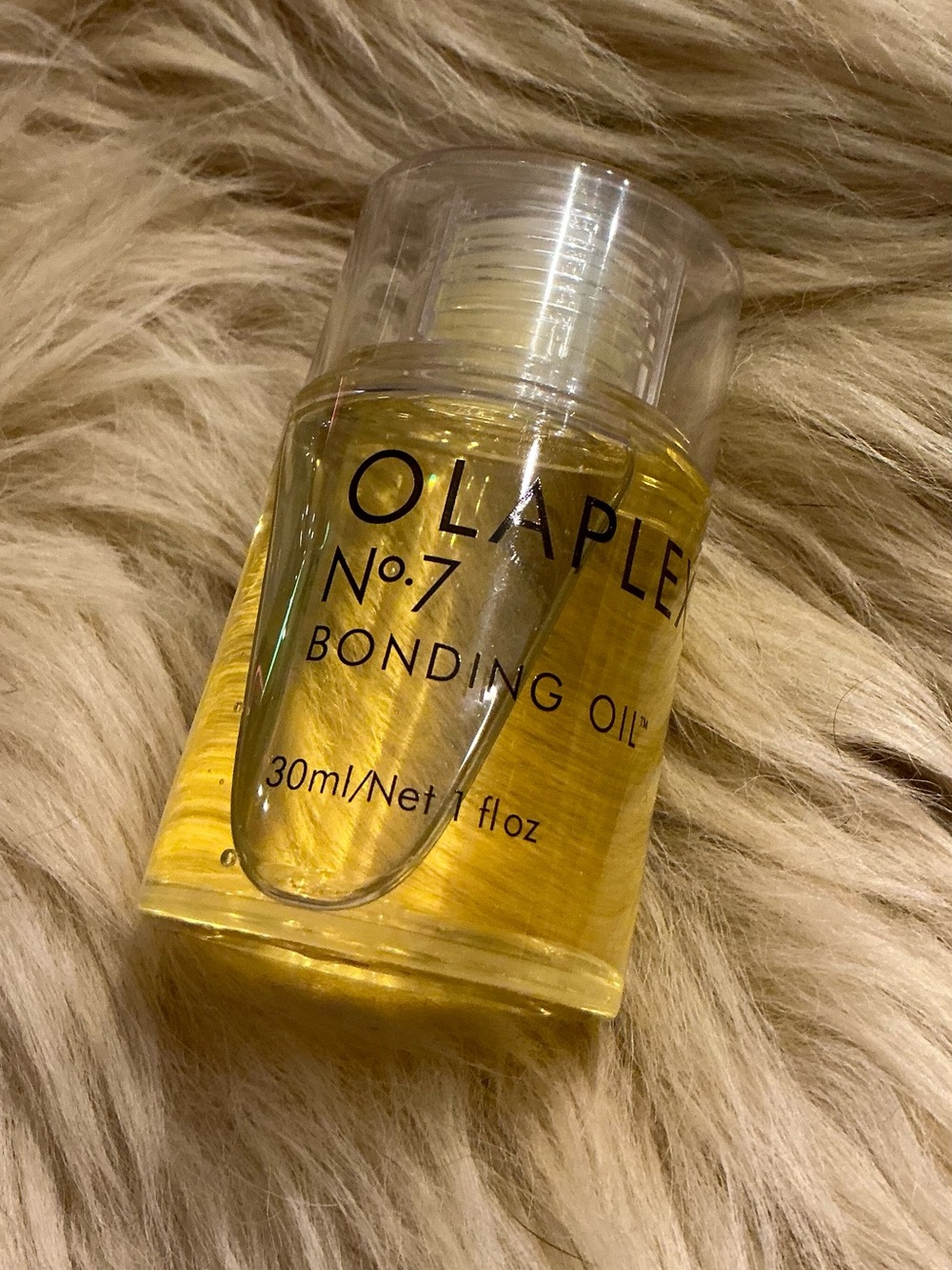 OLAPLEX No.7 Bonding Oil White Packaging with Gold Accent